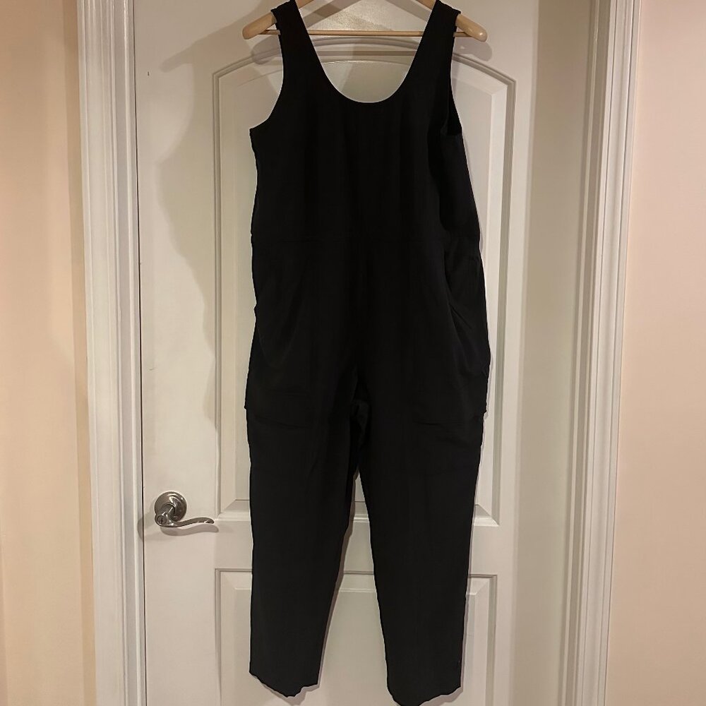 REI Black Utility Jumpsuit – Adjustable Fit with Pockets
